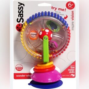 Sassy wonder wheel